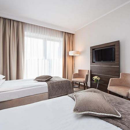 Hotel Rozany Gaj - Destigo Hotels Gdynia Ngoại thất bức ảnh